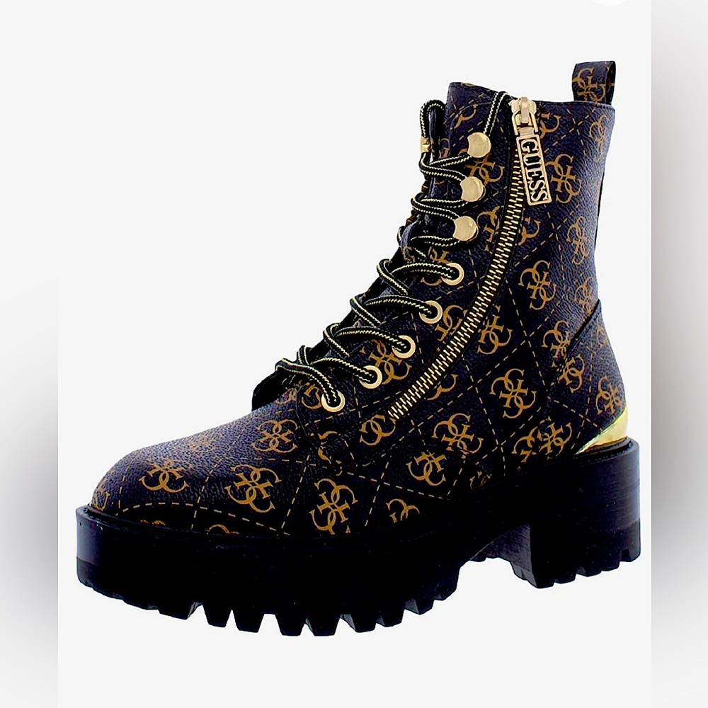 GUESS Women's Ferina Combat Lug Sole Lace Up Boots.